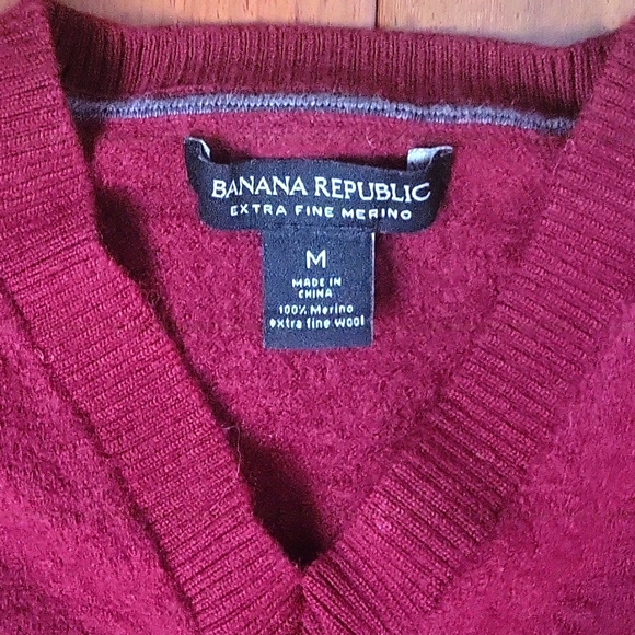 Banana Republic Extra Fine Merino Wool Sweater - Picture 2 of 5